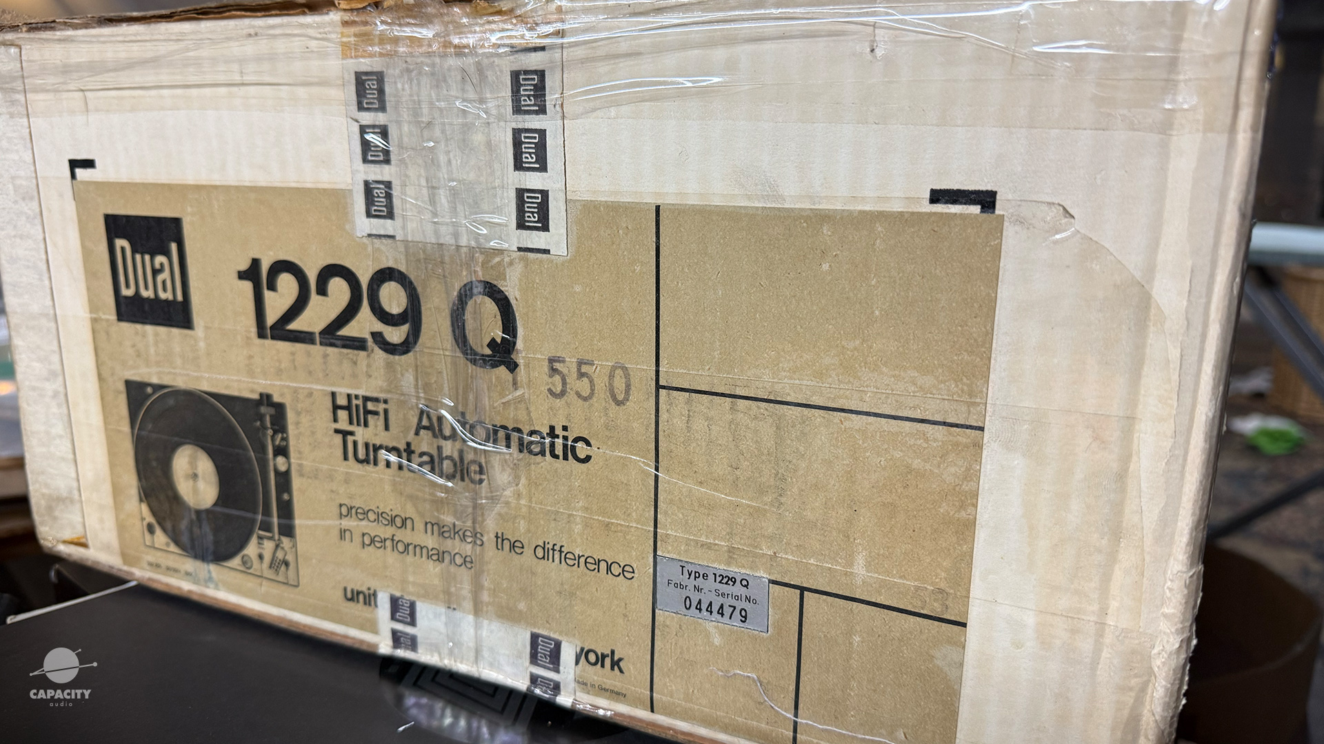 Dual 1229Q original box