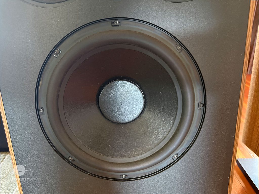 Polk Monitor 10 Series 2 passive radiator
