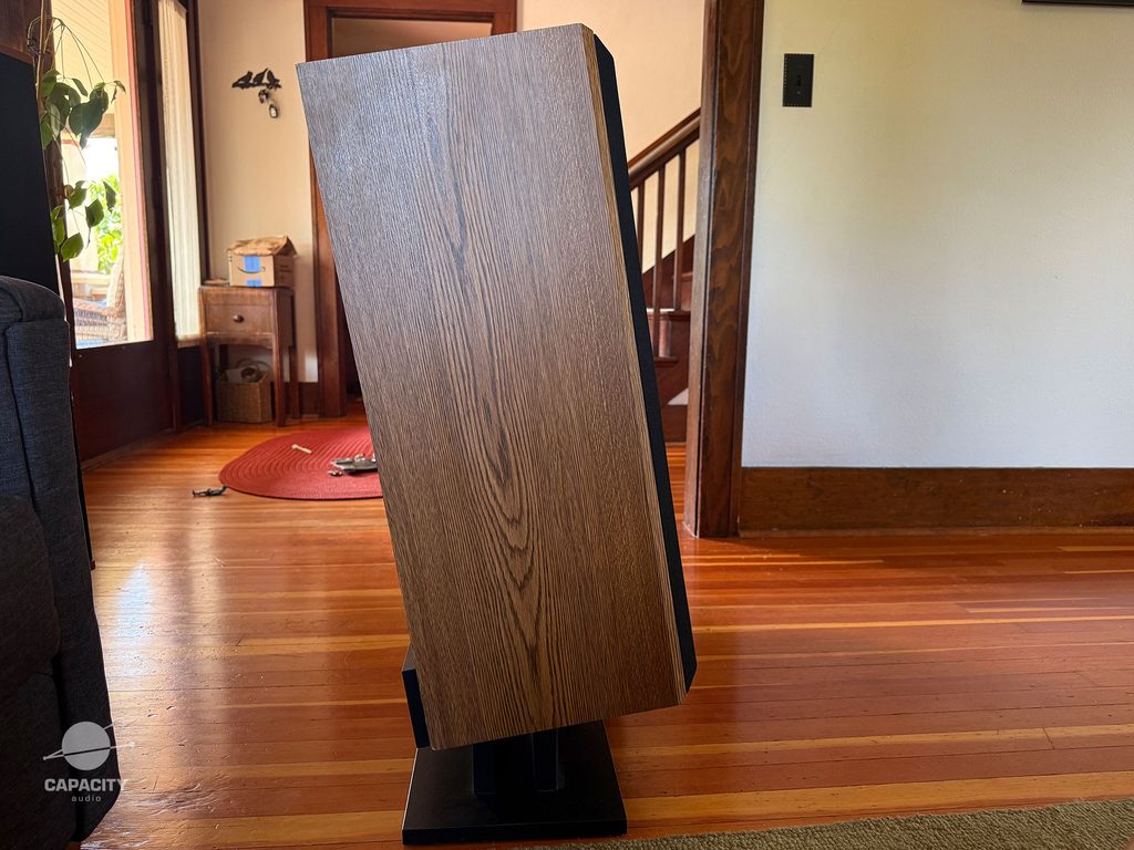 Polk Monitor 10 Series 2 side